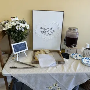 Free samples of bread and tea