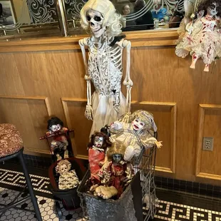 Love the Halloween decorations!