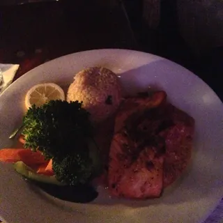 Grilled Salmon Filet