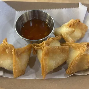 Crabs puff my husband's favorite