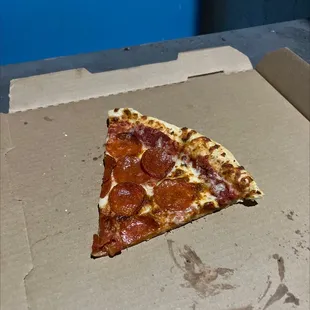 This Pepperoni Pizza is Literally the best pizza in town!!! Definitely know what they're doing.