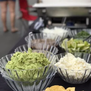 Richard also make a delicious homemade guacamole!!  The perfect accompaniment to his awesome tacos!