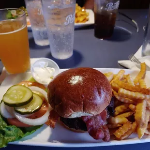 Pretty damn good cheeseburger and my free beer.