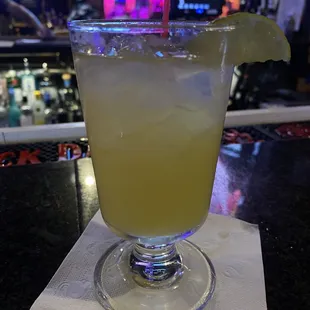 dessert, drink
