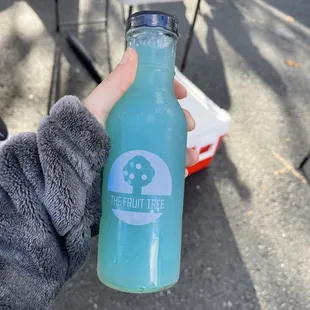 Blue power lemonade by The Fruit Tree