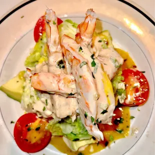 Salad shrimp louie