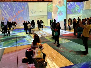 Beyond Van Gogh: the Immersive Experience