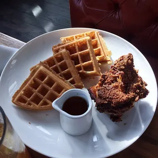 MALTED BUTTERMILK WAFFLE