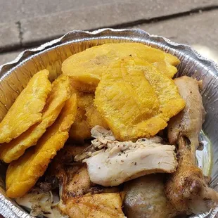 Pollo con Tostones-