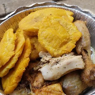Pollo con Tostones-