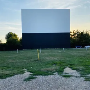 The screens could use an update but you can't really tell when it's dark. Best spot to be this summer with the pandemic.