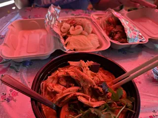 Soi Alley Eats - Lao & Thai Street Food