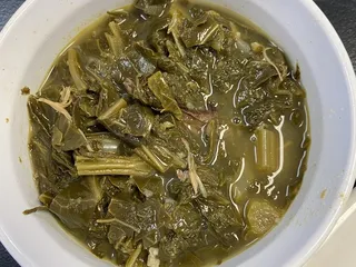 Roots sea and soul food