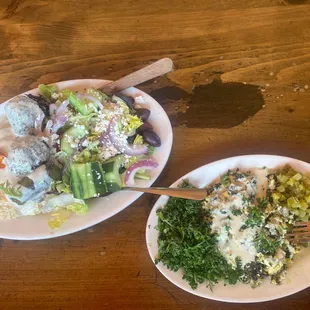 Vegetarian Salad and 2 eggs, spinach and feta