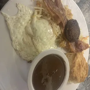 Lenas classic with chocolate gravy