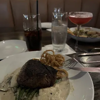 Filet Mignon Au Poivre