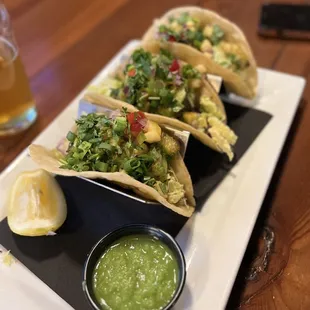 Jalapeño shrimp tacos 4.5/5