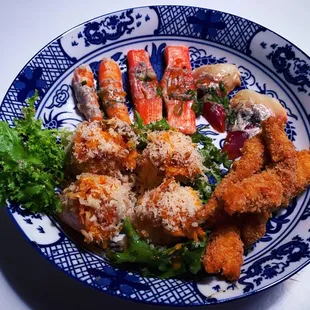 6pc garlic combo, soft shell. crab tempura, lady finger 4pc