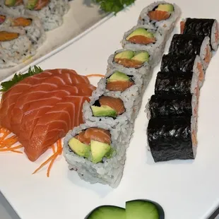 Salmon sashimi, Salmon Avocado Roll, Salmon Roll