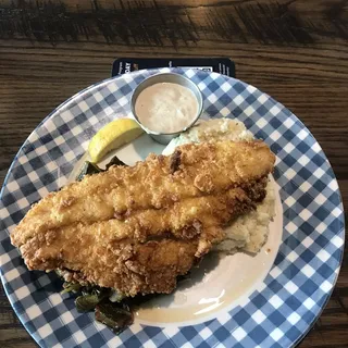 Fish and Grits Lunch