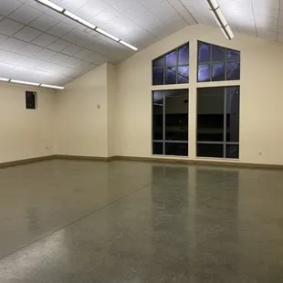 Arts and craft room for event rental 2