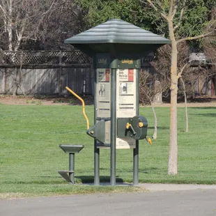 workout and warm up stations