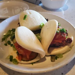 Fried Chicken Bao Buns