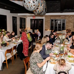 sushi and sashimi, interior