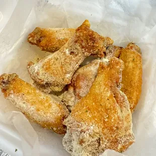 fried chicken, chicken wings, poultry, bbq chicken, chicken wings and fried chicken, chicken, bbq wings, food, fried chicken wings