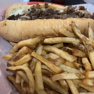 Mushroom steak with fries