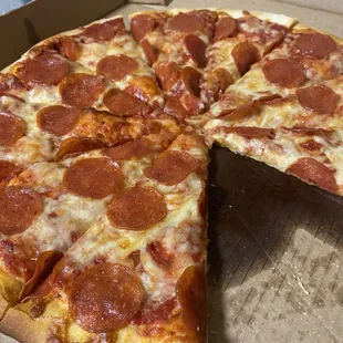 Pepperoni and cheese pizza