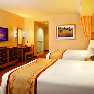 South Point Double Queen Room
