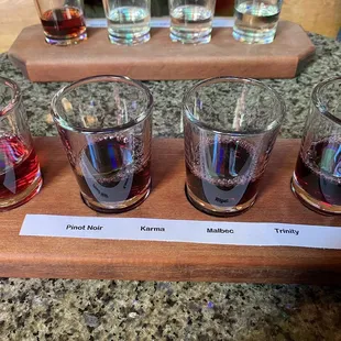Dry red flight