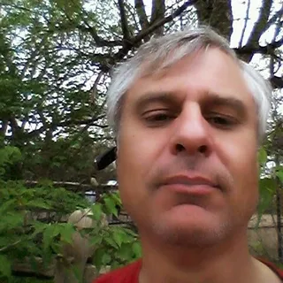 Gary B.