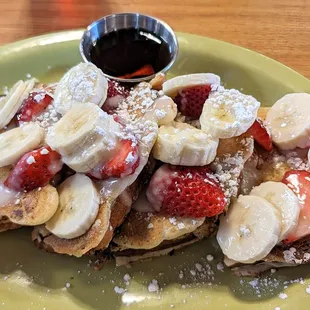 Big Dipper with Strawberry Banana and Icing | Instagram: @telephonesmoothie