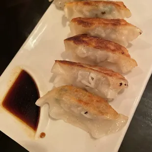6 Piece Gyoza