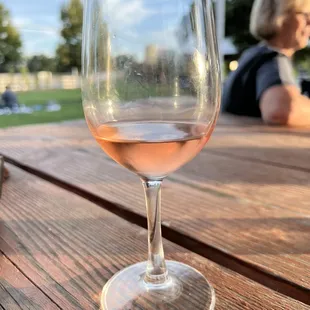 Brut Rose
