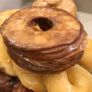 Cronut &amp; Donuts