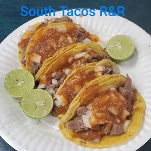 LENGUA TACOS WHIT RED SALSA