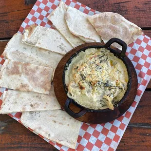 Spinach artichoke dip was on point! It does have a mild-moderate kick to it, so not for non-spicy folks.