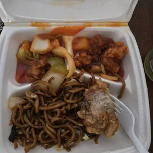 #1 combo, barely any chowmein and my husband&apos;s plate was even less than mines. This was only 5 bites in.