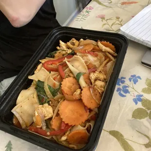 Chicken Pad Kee Mao (Drunken Noodles)