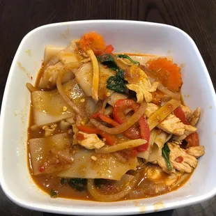 Drunken noodles lunch special