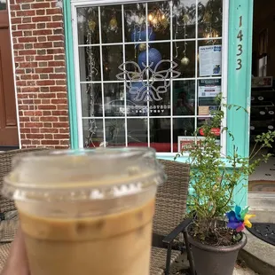 Latte with almond milk