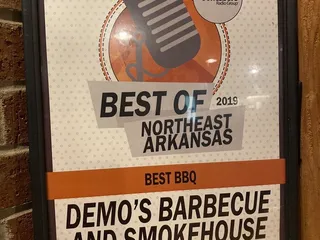 Demo's Smokehouse & BBQ