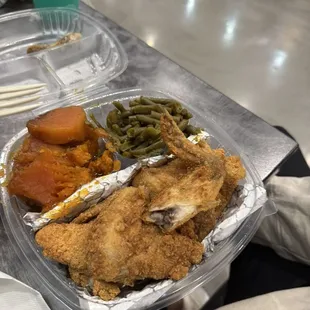 Surf n turf, candied yams &amp; stringbeans w/ winter wonderland lemonade