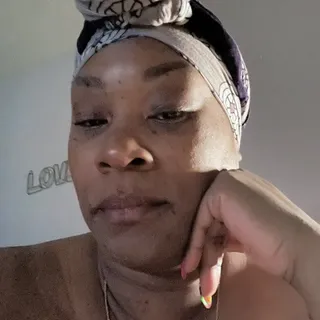 Tammy B.