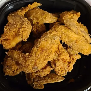 3&apos;17&apos;2021 8 Piece Wings