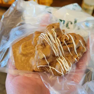 Original Praline (3 stars) and Lemon Praline (4 stars)
