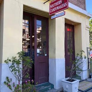 the entrance to the store